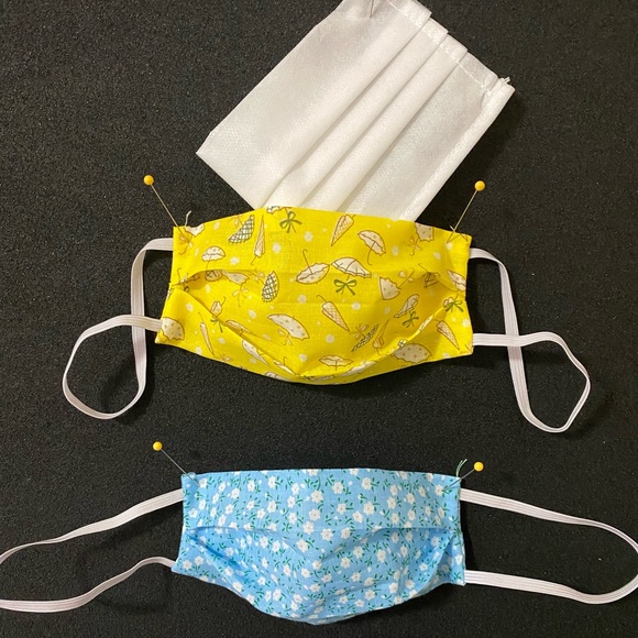 Non-medical fabric face coverings for kiddos - Picture 2 of 3